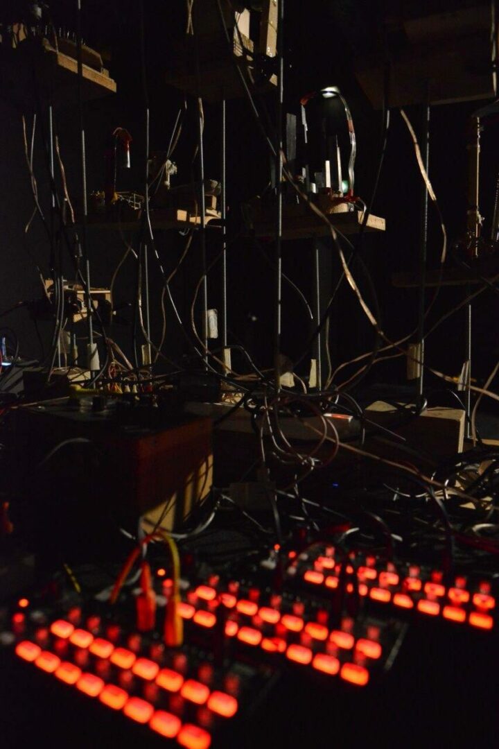 15.04.2026, 19h  Concert de TOUT EST CASSÉ, ROBOTIQUE DE FORTUNE